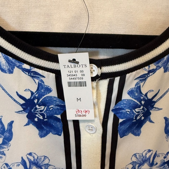 Beautiful Talbots Cardigan with Inset - Picture 2 of 3